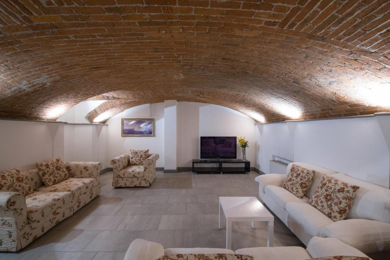 מילאנו Loft In Navigli District With Jacuzzi & Sauna - Papiniano מראה חיצוני תמונה
